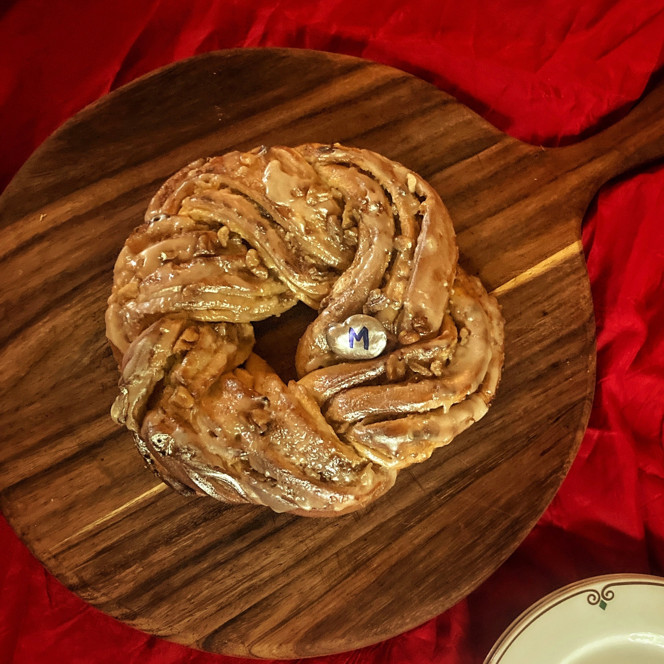 Limited-Edition "The Goddess" cake + French Truck Coffee's "Big Chief" whole-bean blend